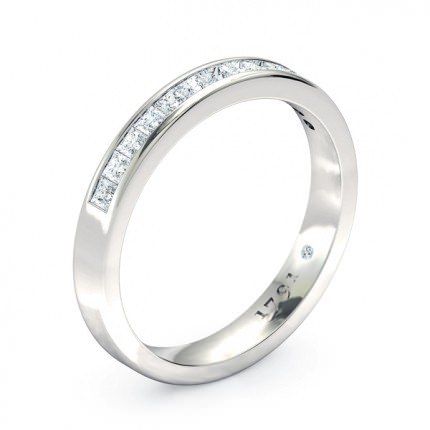 Princess Celebration Ring in 18kt White Gold AU - Main View