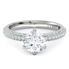 Passione Round Brilliant Engagement Ring in Platinum 950