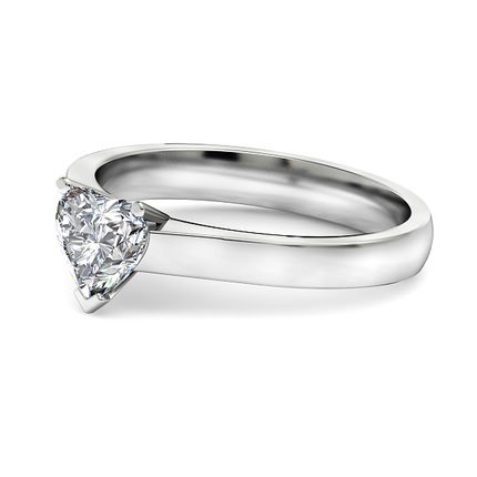 L`amour Heart Diamond Ring in 18kt White Gold AU - Side View