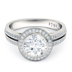 Essence Round Brilliant Diamond Ring in 18kt White Gold + PT setting