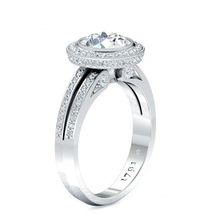 Essence Round Brilliant Diamond Ring in Platinum 950 AU - Main View
