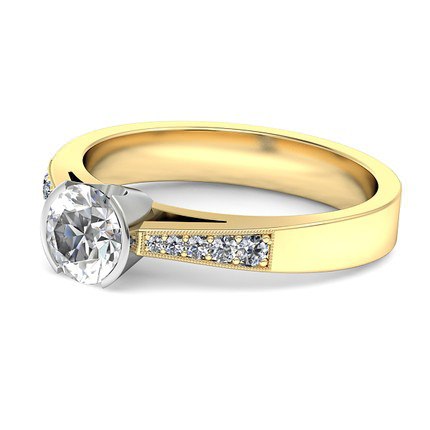 Adelina Round Brilliant Diamond Ring in 18kt Yellow Gold AU - Side View