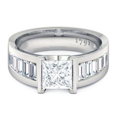 Quadrata Princess Diamond Ring in Platinum 950